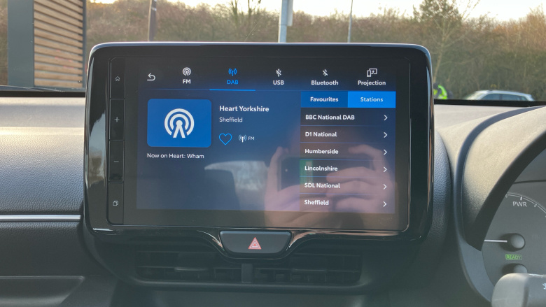 Toyota Yaris 1.5 Hybrid Icon 5dr CVT Hybrid Hatchback